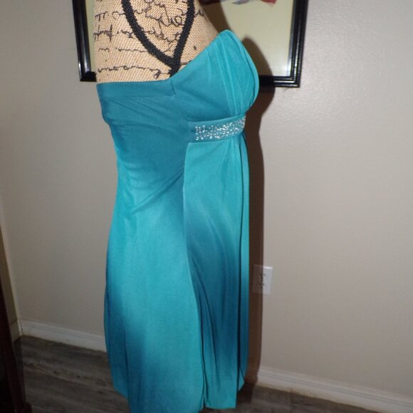 Trixxi Strapless Mini Dress in Teal - Picture 4 of 7